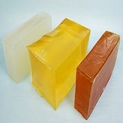Keo nến nóng chảy Hot Melt đóng gói thùng carton dạng bánh PSA